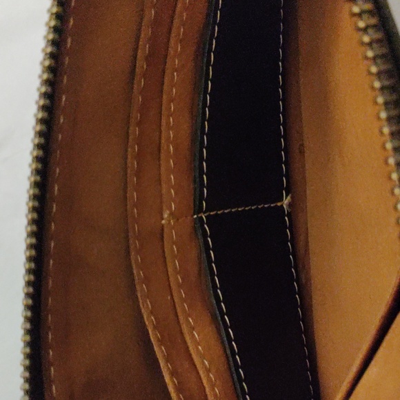 Patricia Nash Black Embossed Leather Wristlet 91/2x5 inch size. Like new - Picture 5 of 6